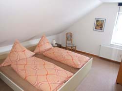Bochum Ferienwohnung Klinger: Schlafzimmer