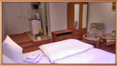 Hamburg Hotel-Pension am Eichtalpark : Rezeption