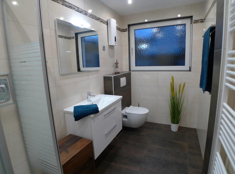 Bochum Apt.-Unterkunft Nehringskamp: Bad