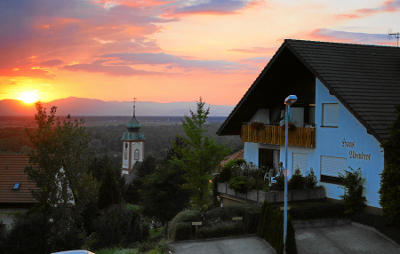 Abendrot Ferienwohnungen und Monteurzimmer