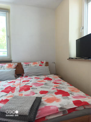 Doppelbett Balkonzimmer